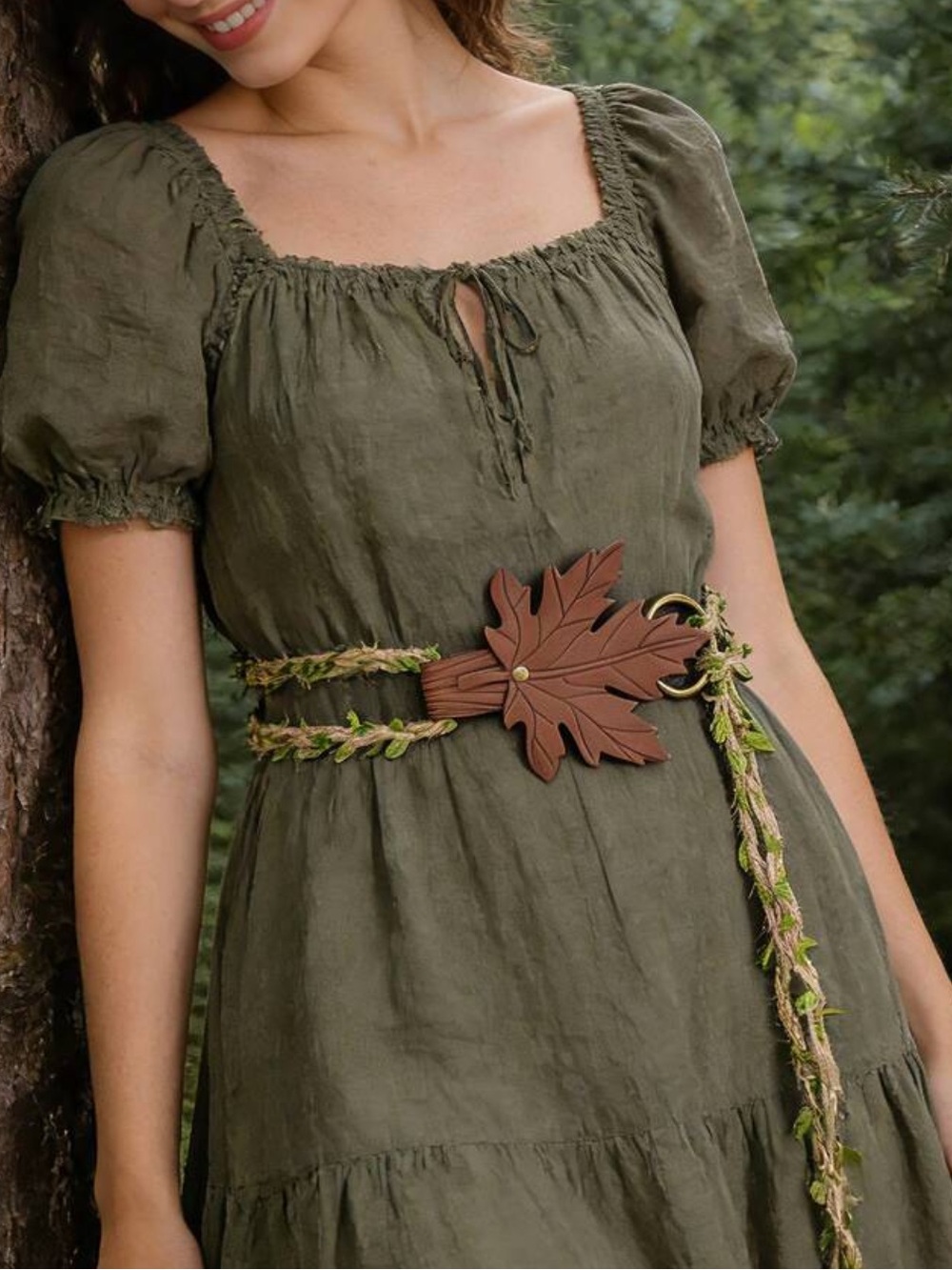 Leaf Buckle Ivy Braided Rope Waist Belt in Brown - New